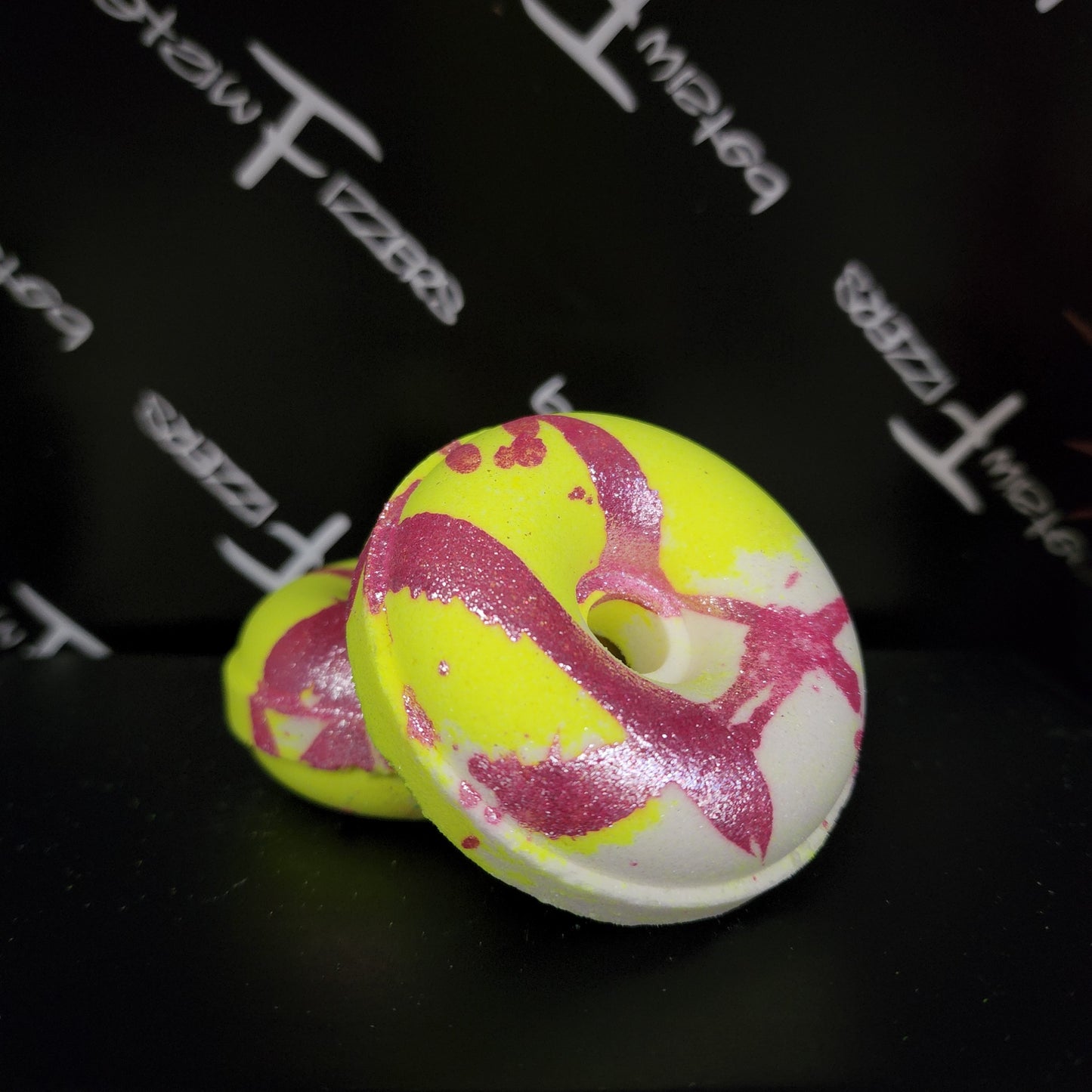 Daisy - Bath Bomb