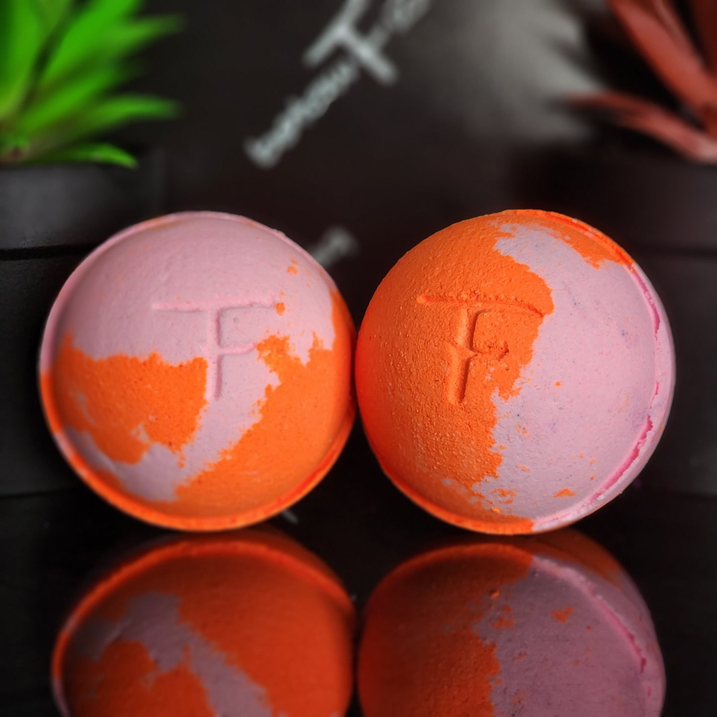 Peach Hearts - Bath Bomb