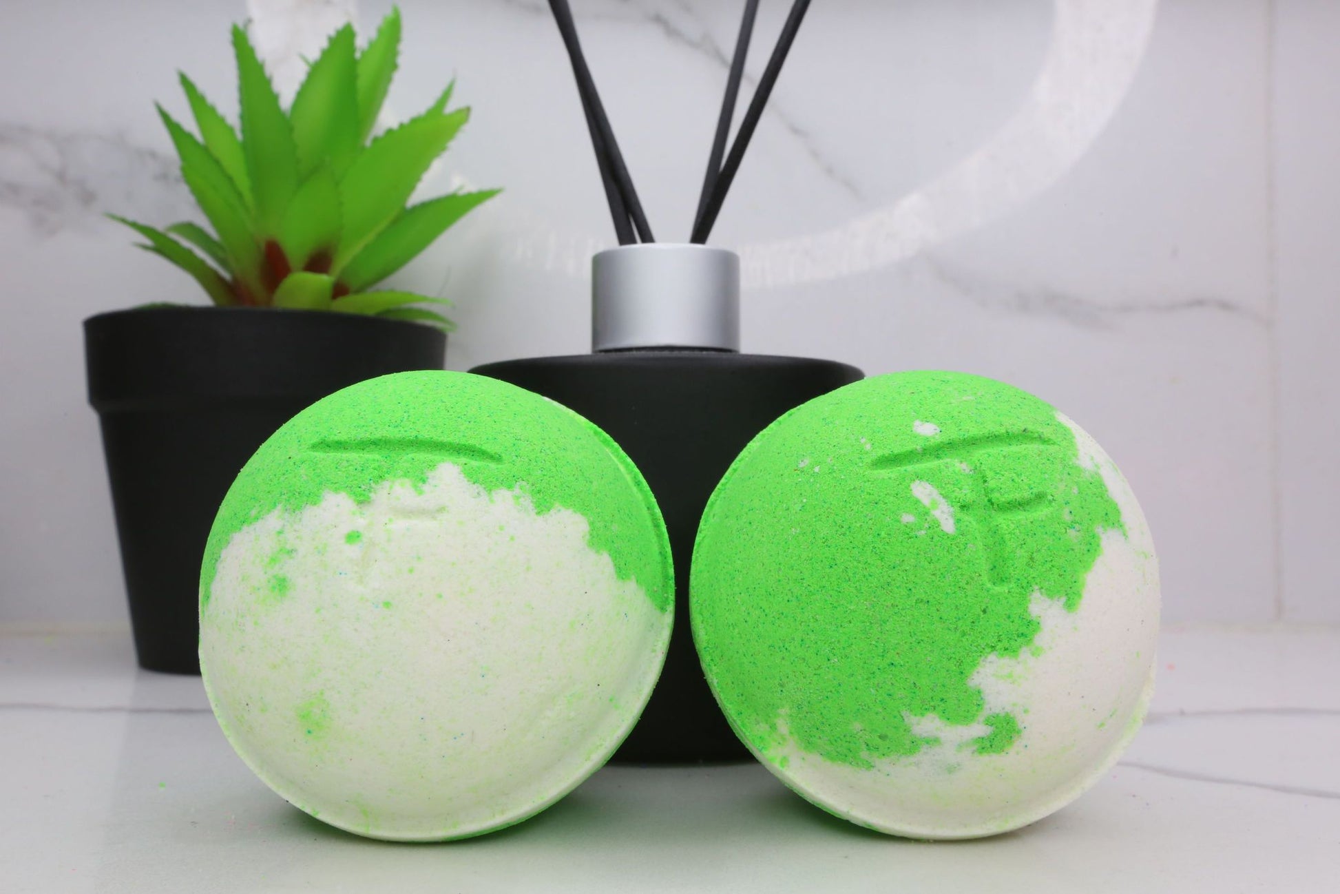 Bath Bomb - Green Frogs