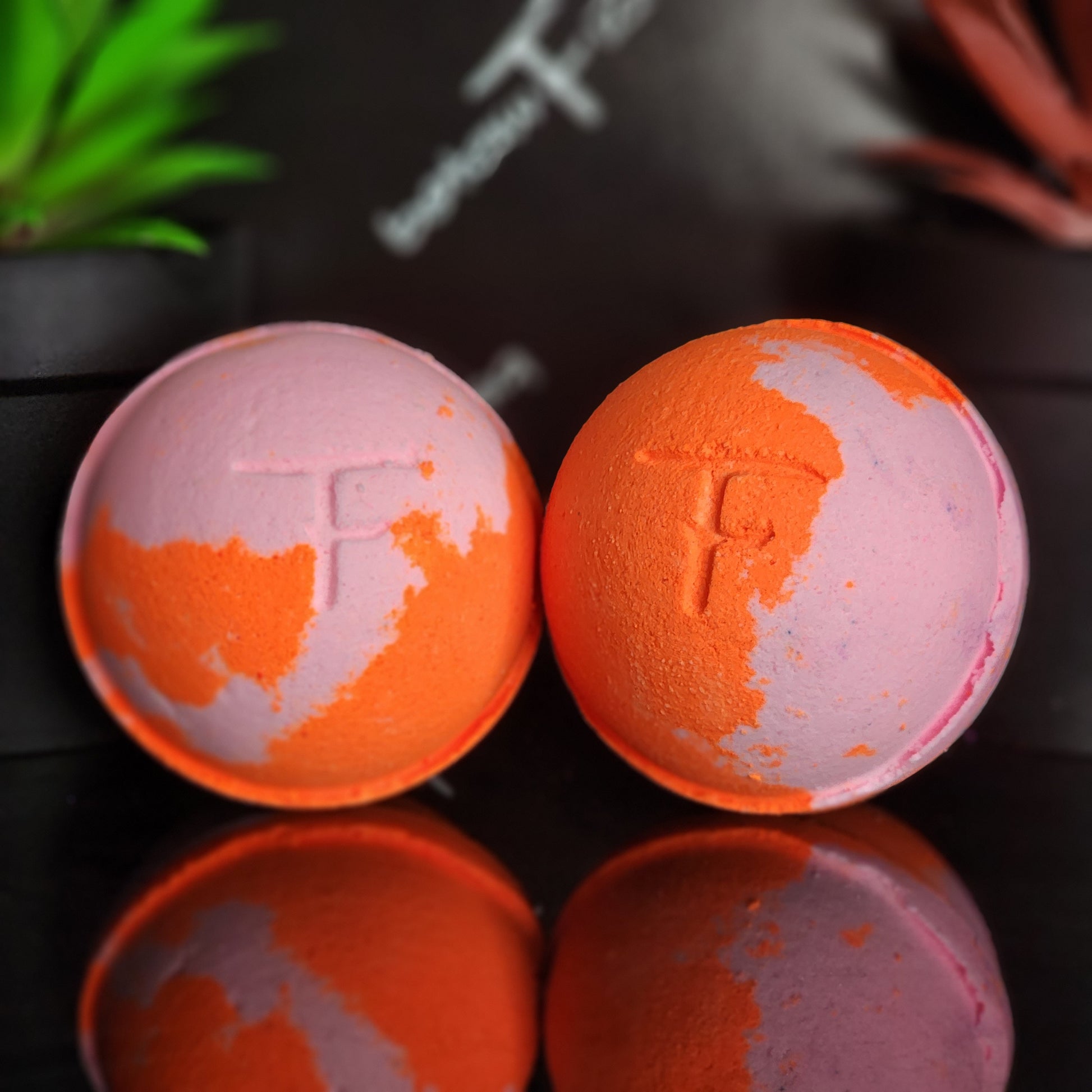 Peach Hearts - Bath Bomb